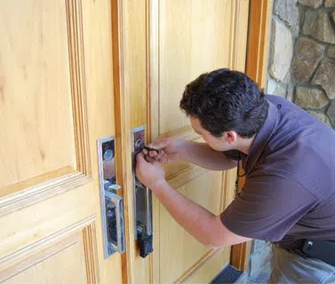 West Linn Locksmith West Linn, OR 503-837-3031 - 16a-House-Locksmith